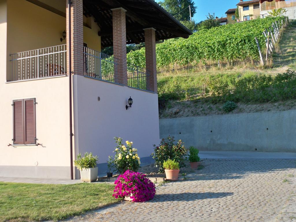 Cascina La Corte Acomodação com café da manhã Neive Exterior foto