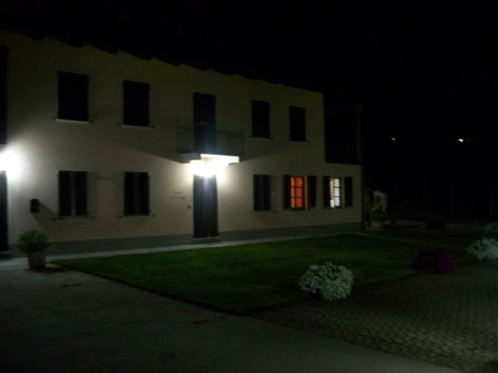 Cascina La Corte Neive Exterior foto